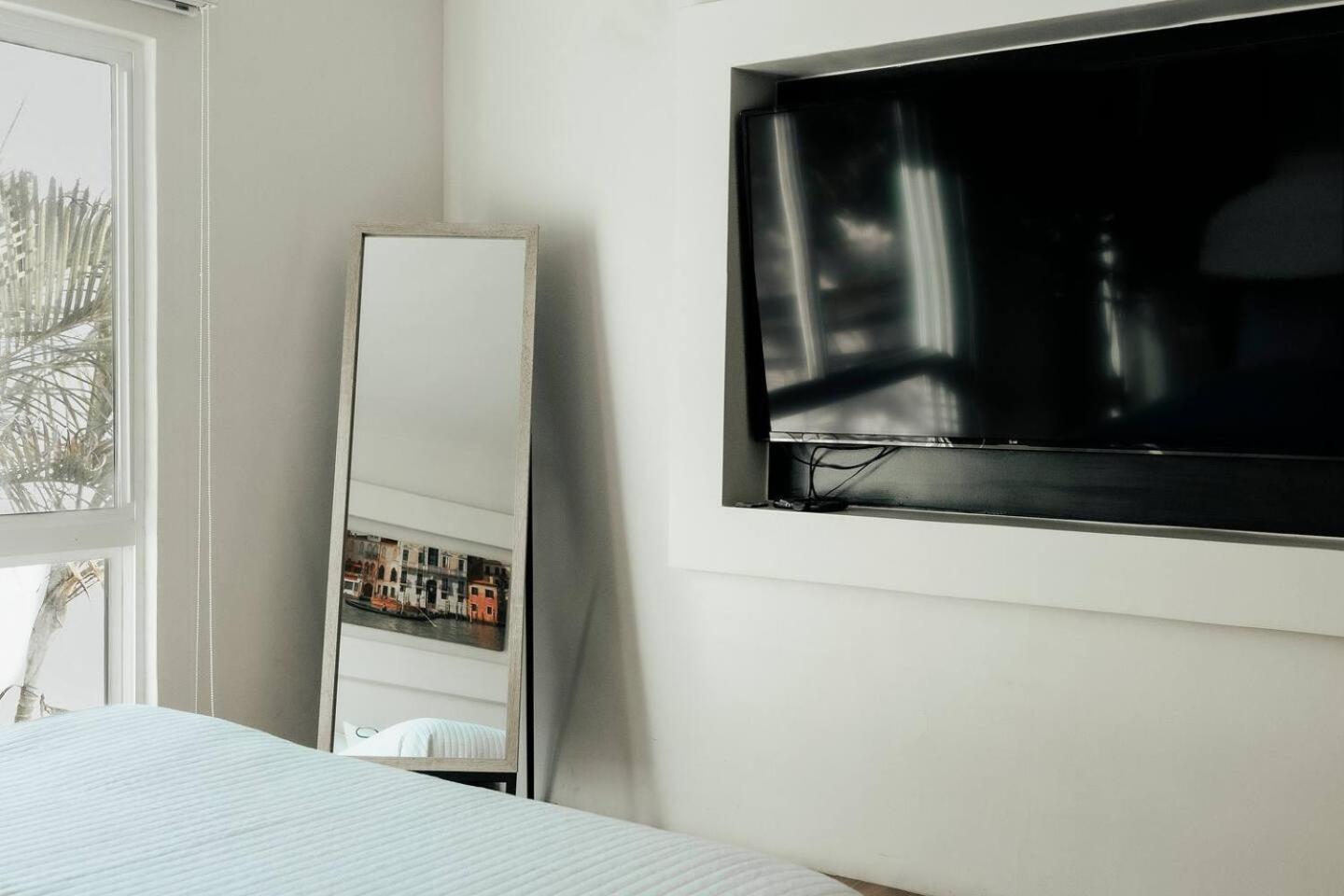 Studio 112 - Stay In Style, Stay Central Ensenada Exterior foto